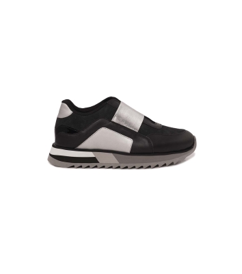 Adore Slipon
