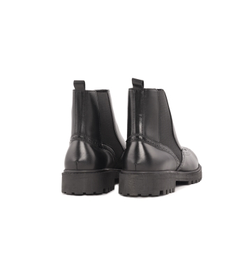 Avas Bootie MC