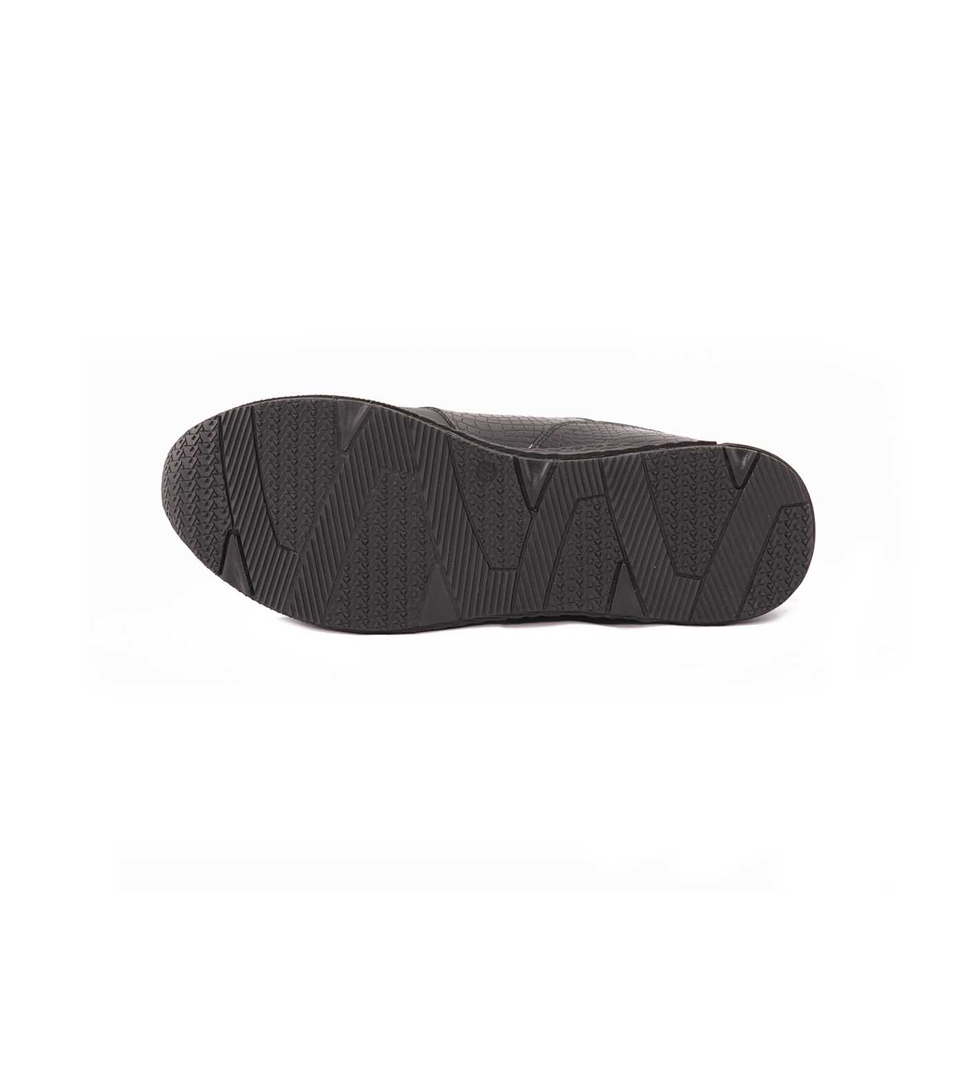 Arshia Sneaker