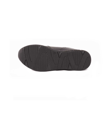 Arshia Sneaker