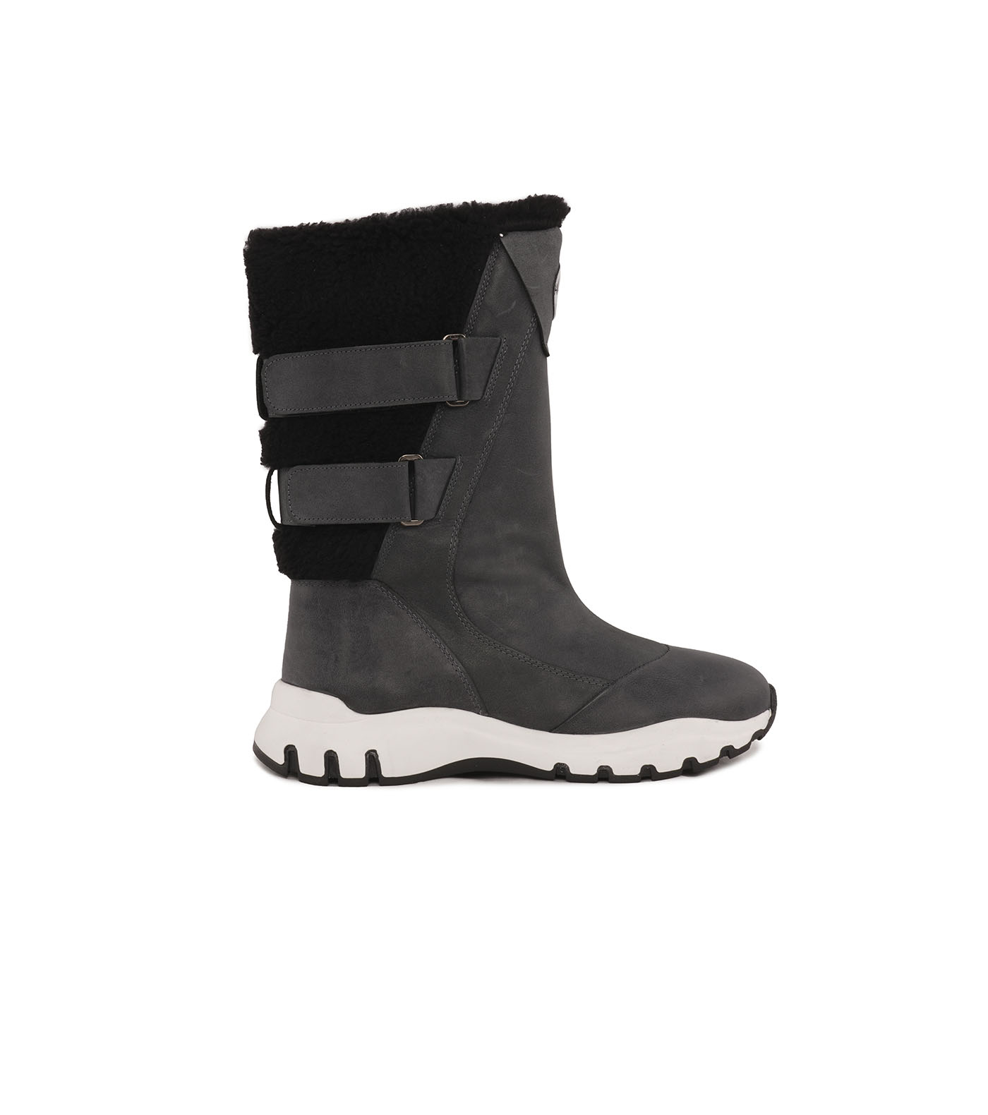 Larisa Bootie MC