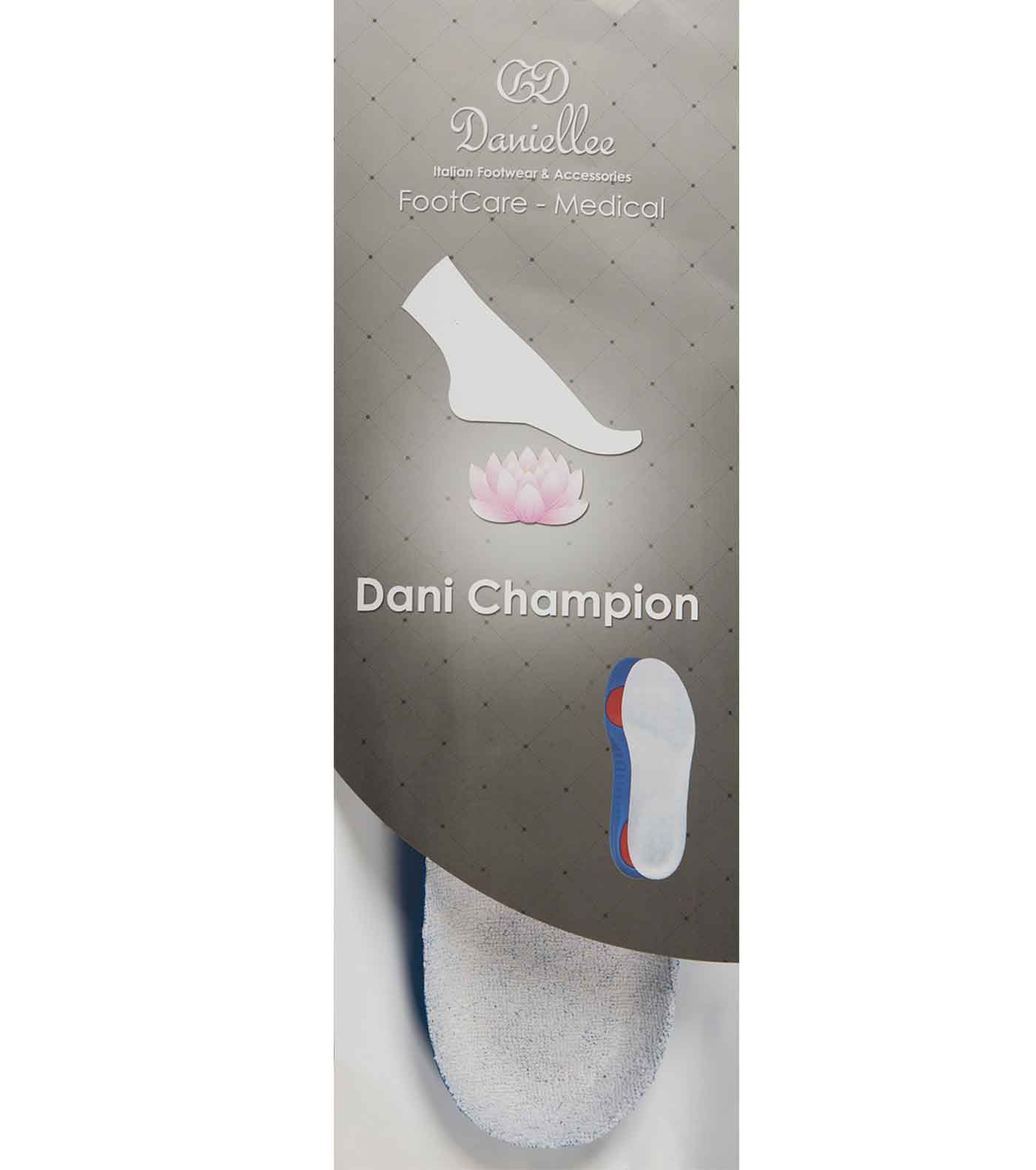 Dani Champion