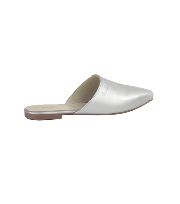 صندل چرمی روزمره زنانه Kiana Sandal