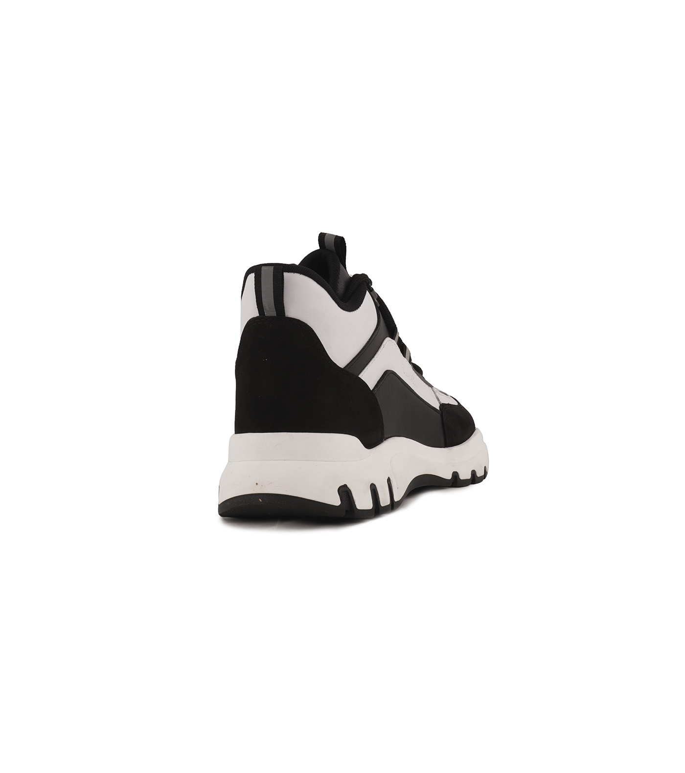 کفش چرمی ورزشی زنانه Larisa Sneaker