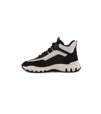 کفش چرمی ورزشی زنانه Larisa Sneaker
