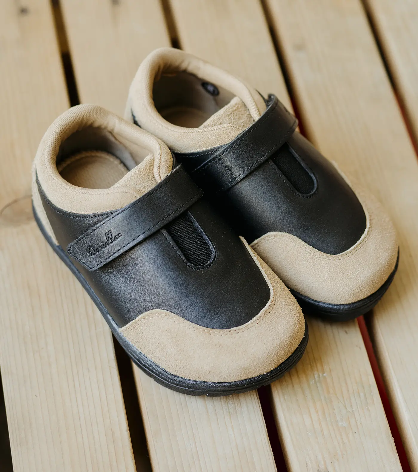 کفش چرمی روزمره Kids Mani One QF